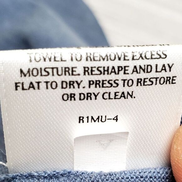 EILEEN FISHER Merino Wool Boat Neck Blouse in Size M - Picture 6 of 7